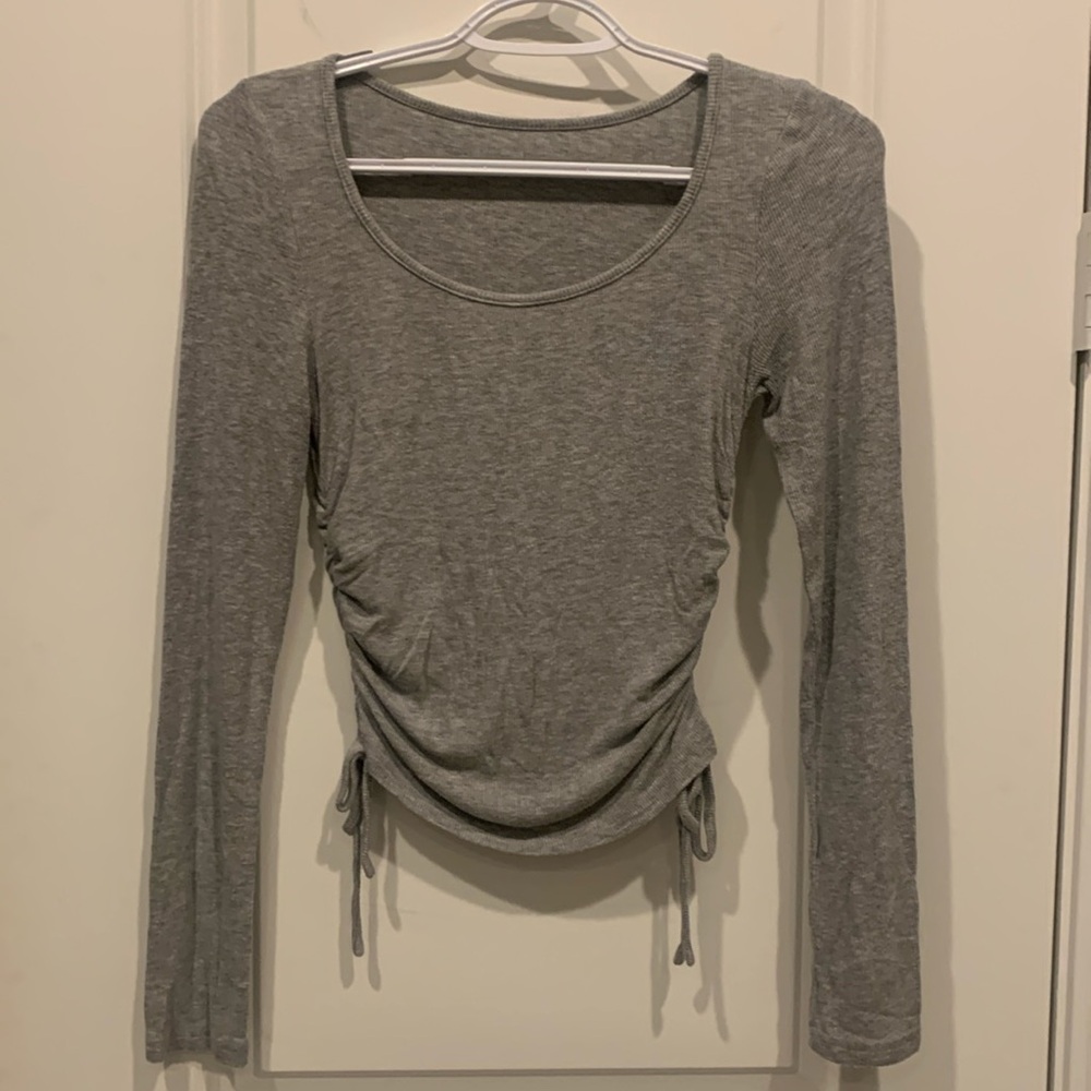 SHEIN, Long Sleeve, Side Ruching, Ties Do Not Adjust The Sides, Size M.